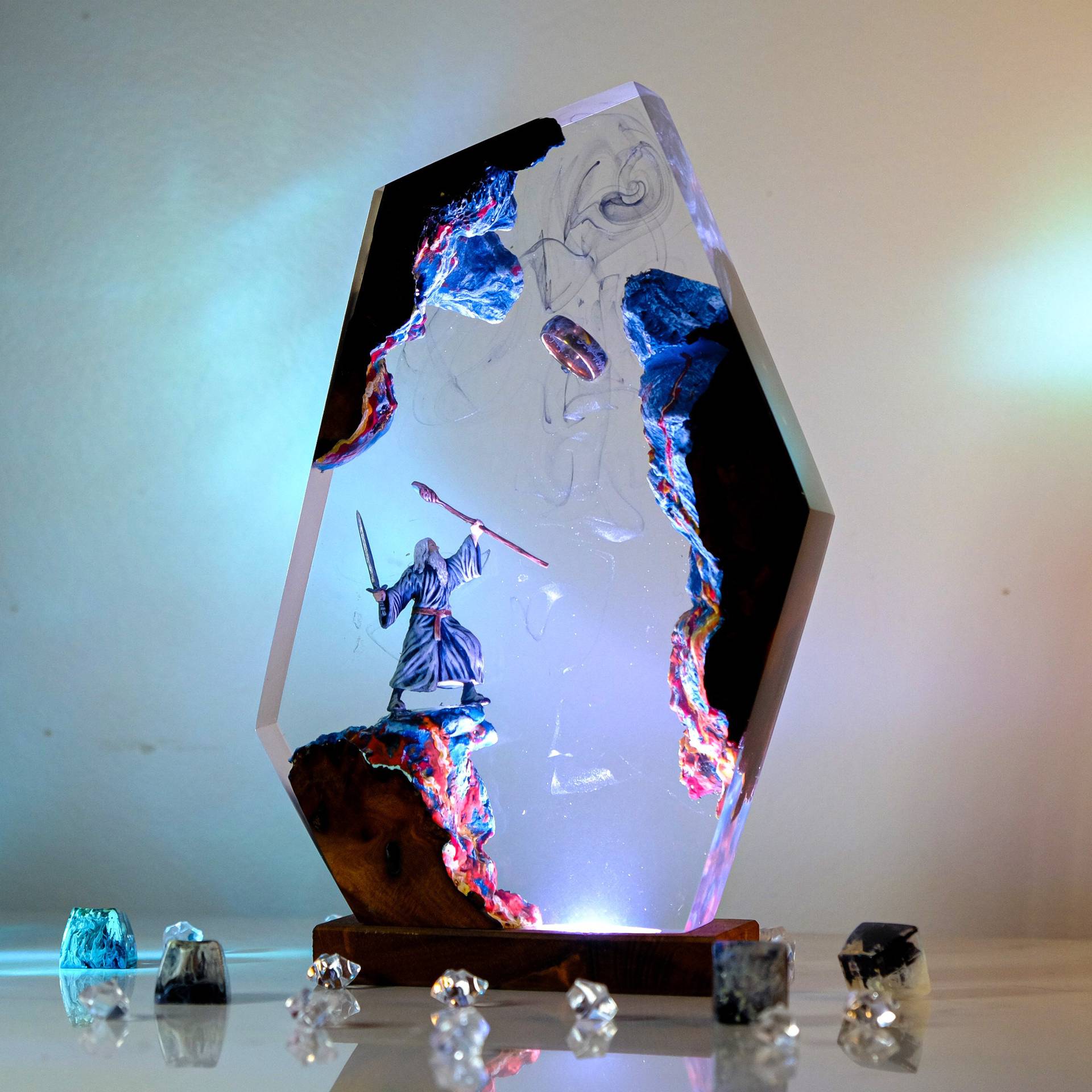 Figurka z sceny filmowej, stol – Home Decor Product recenzja i cena